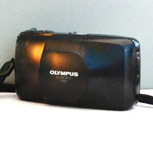 Vintage Olympus Stylus Zoom Camera 1992 Works Film Photography Compact